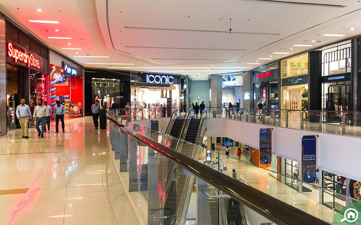 Retail Outlet in Marina Mall